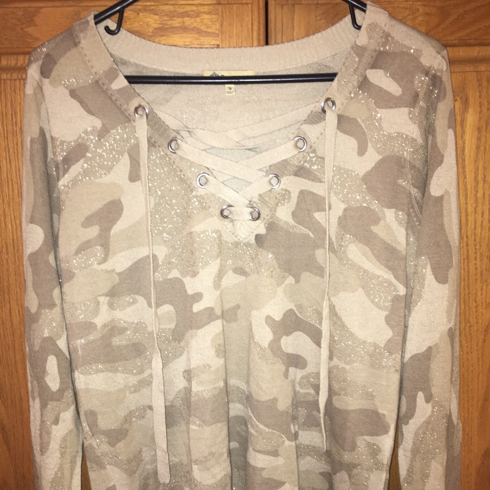 Camouflage long sleeve